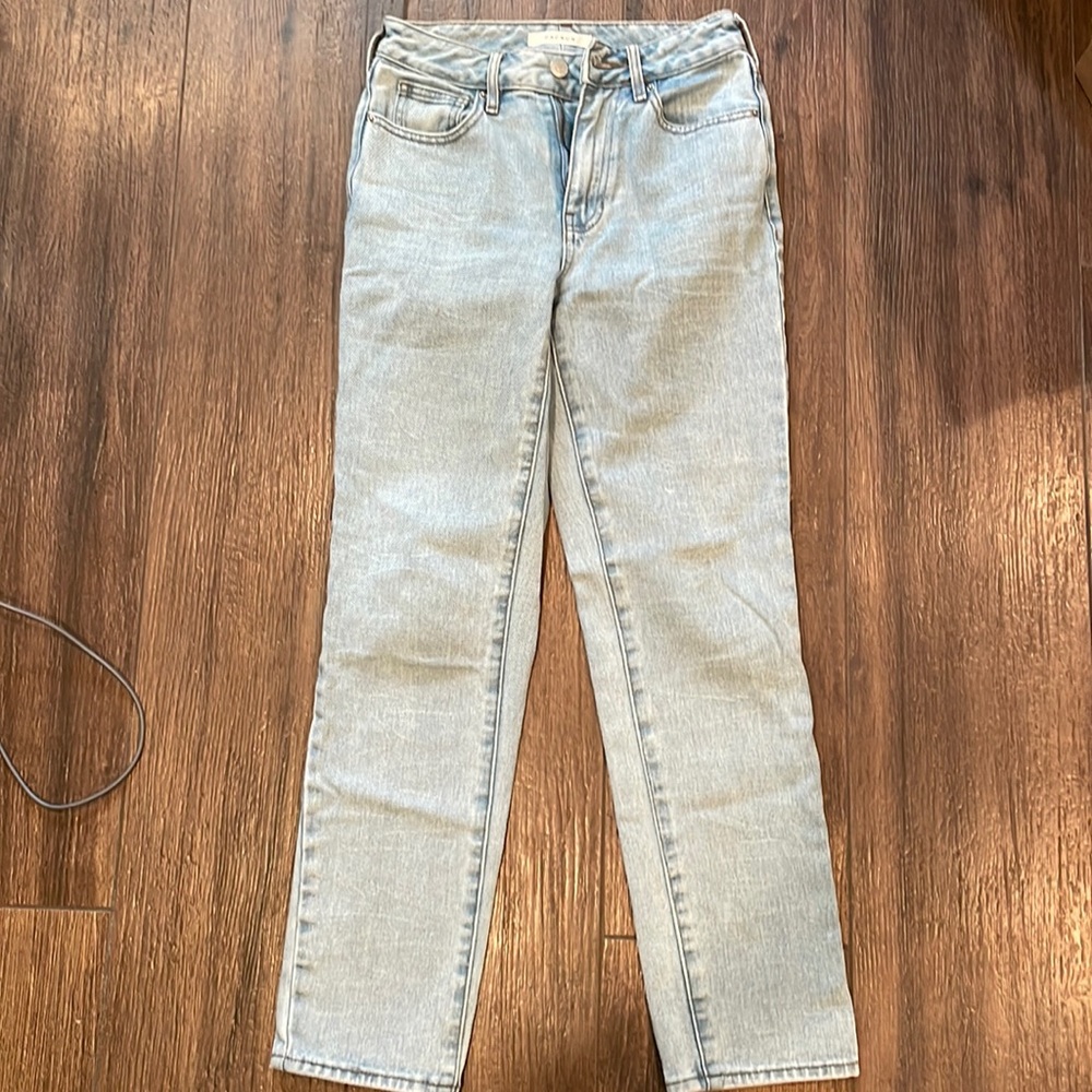 Pacsun Light Wash Mom Jean